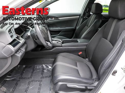 Used 2020 Honda Civic Sport image 14