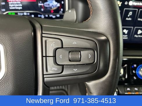 Used 2024 GMC Sierra 1500 AT4 w/ Technology Package AWD/4WD image 27