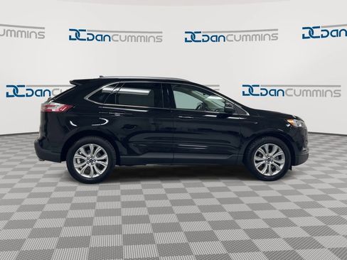 Used 2020 Ford Edge Titanium w/ Cargo Accessory Package FWD image 9