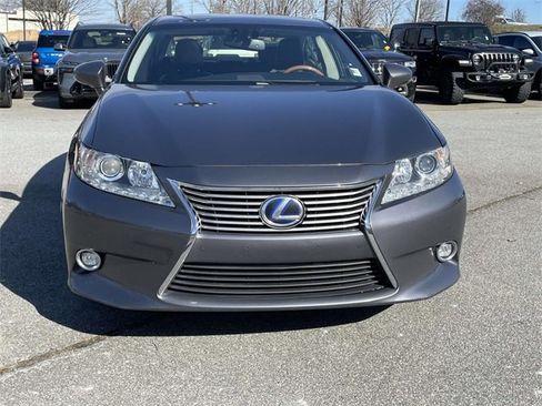 Used 2015 Lexus ES 300h 300h image 8