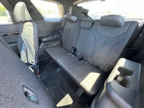 Used 2025 Hyundai Palisade Calligraphy AWD/4WD image 19