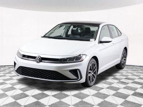 New 2025 Volkswagen Jetta SE image 19