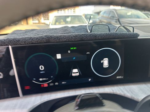 Used 2025 Hyundai Santa Fe Calligraphy image 7