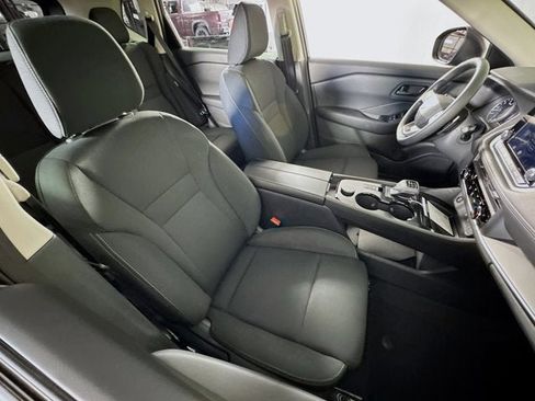 New 2026 Nissan Rogue S image 28