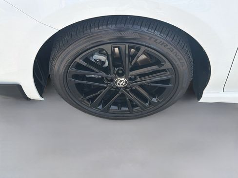 Used 2026 Toyota Camry SE FWD image 36