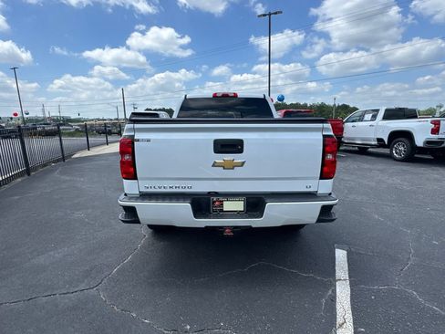 Used 2018 Chevrolet Silverado 1500 LT w/ All Star Edition AWD/4WD image 7