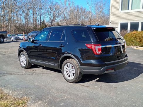 Used 2019 Ford Explorer XLT w/ Class III Trailer Tow Package image 3