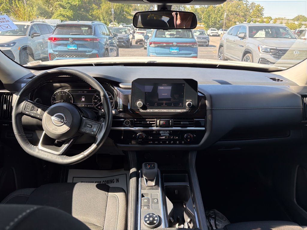 Used 2023 Nissan Pathfinder SV w/ Cargo Package AWD/4WD image 15