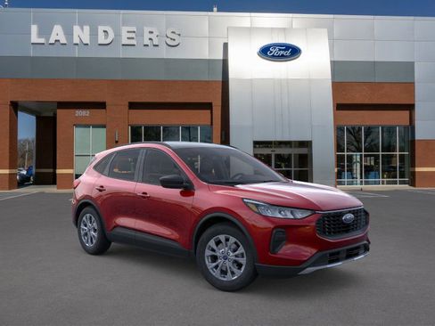 New 2026 Ford Escape Active image 7