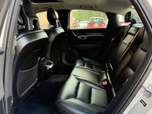 Used 2017 Volvo S90 T5 Momentum w/ Protection Package image 17