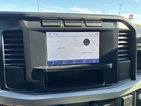 Used 2023 Ford F350 XL w/ Camper Package image 12