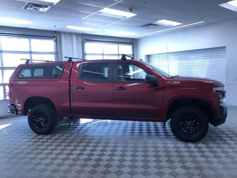 Used 2022 Chevrolet Silverado 1500 LT Trail Boss w/ Bed Protection Package image 7