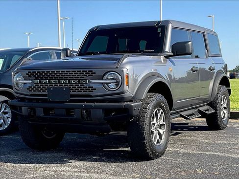 Used 2024 Ford Bronco Badlands AWD/4WD image 4