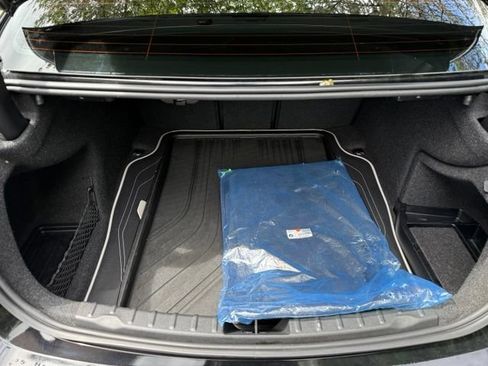 Used 2017 BMW 330i Sedan RWD image 24