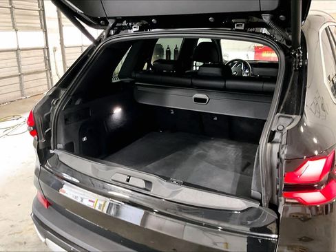 Used 2026 BMW X5 xDrive40i image 33