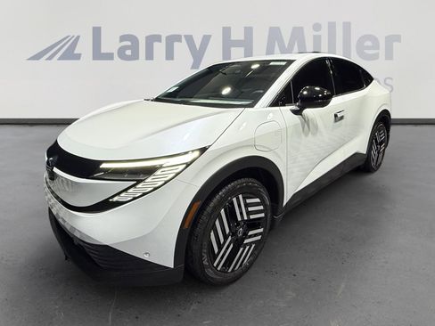 New 2026 Nissan Leaf SV+ image 1