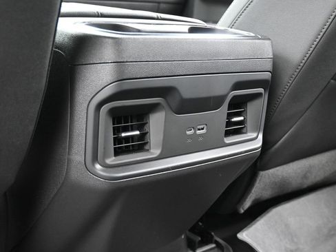 Used 2025 Chevrolet Silverado 1500 LT Trail Boss w/ Convenience Package II image 34