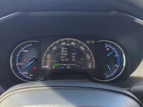 New 2025 Toyota RAV4 XLE image 17