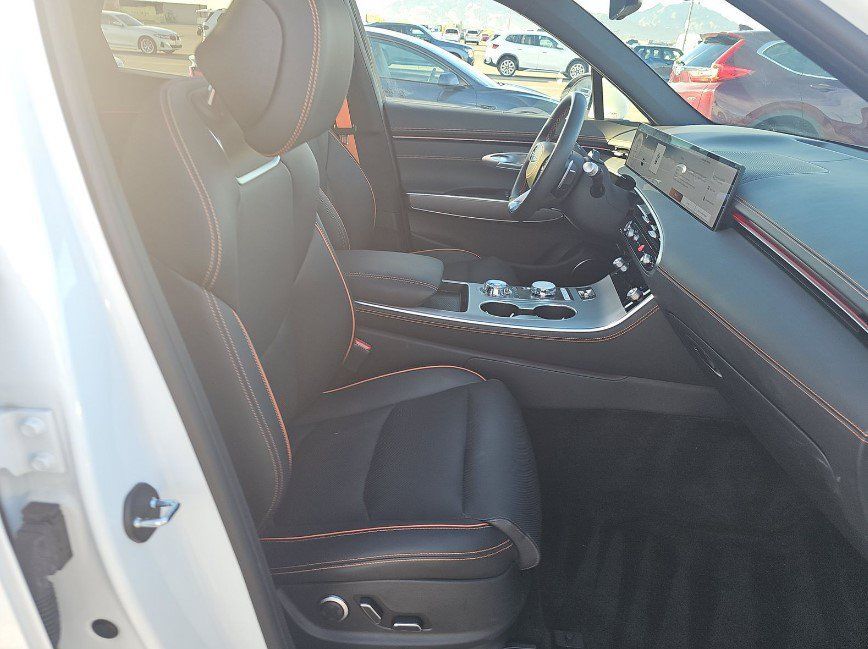 Used 2026 Genesis GV70 3.5T Sport Advanced AWD/4WD image 10