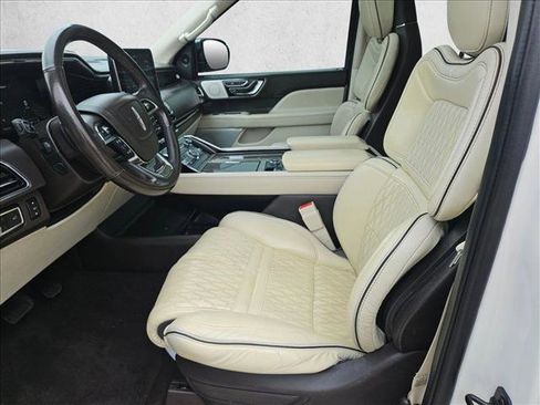 Used 2021 Lincoln Navigator Black Label w/ Cargo Convenience Package AWD/4WD image 14
