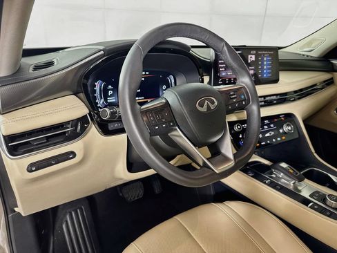 Certified 2024 INFINITI QX60 Luxe w/ Vision Package FWD image 12