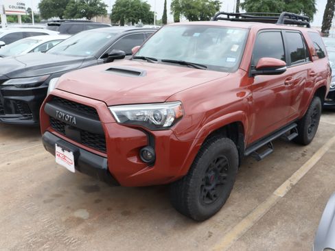 Used 2024 Toyota 4Runner TRD Pro AWD/4WD image 5