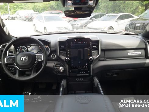 Used 2025 RAM 1500 Laramie AWD/4WD image 20
