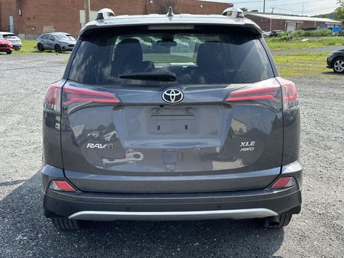 Used 2016 Toyota RAV4 XLE w/ Convenience Package AWD/4WD image 7