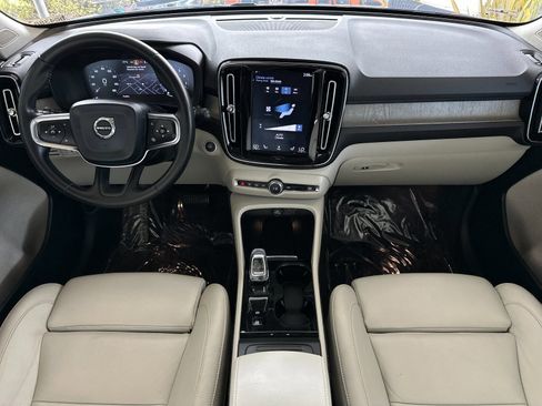 Used 2019 Volvo XC40 T5 Inscription AWD/4WD image 15