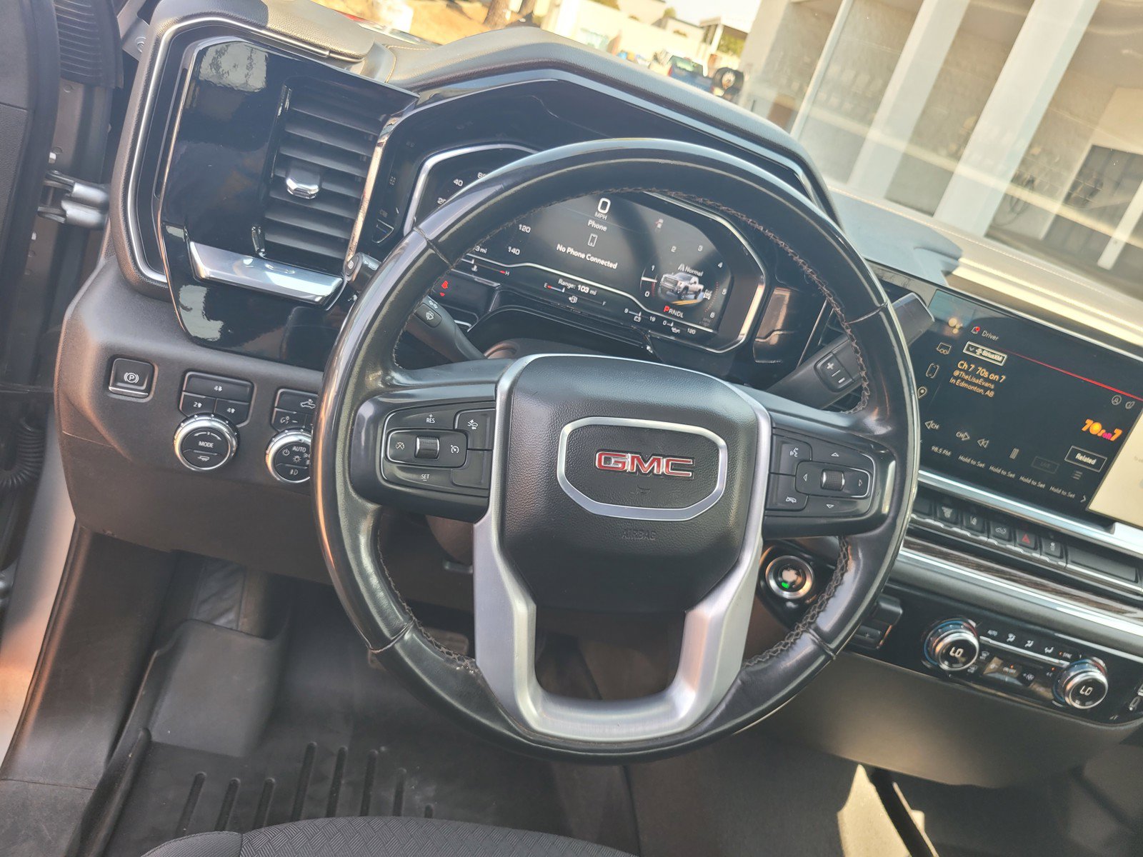 Used 2024 GMC Sierra 3500 SLE w/ SLE Convenience Package AWD/4WD image 28