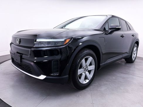 Used 2024 Honda Prologue EX image 11