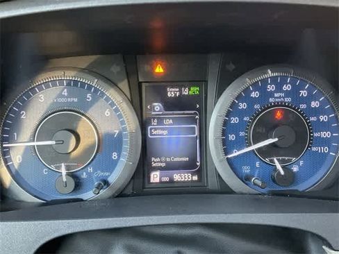 Used 2019 Toyota Sienna XLE image 19