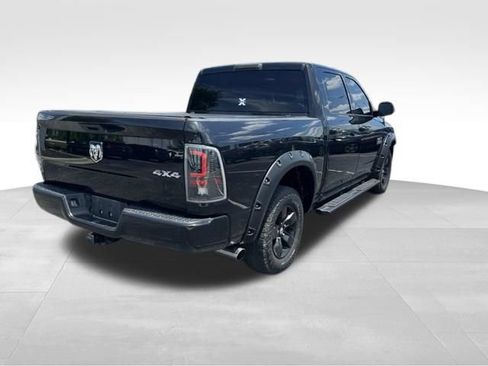Used 2017 RAM 1500 Express AWD/4WD image 7