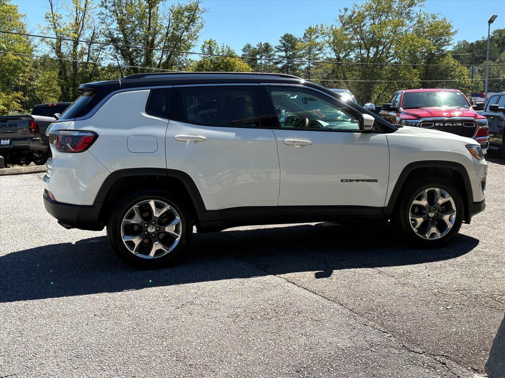 Used 2019 Jeep Compass Limited AWD/4WD image 3