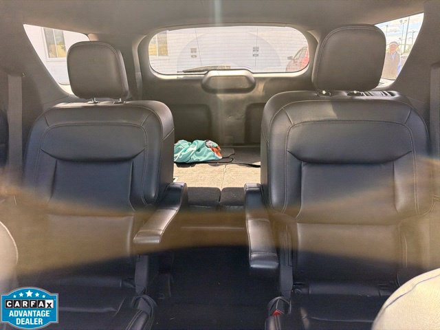 Used 2020 Ford Explorer XLT w/ Equipment Group 202A AWD/4WD image 13