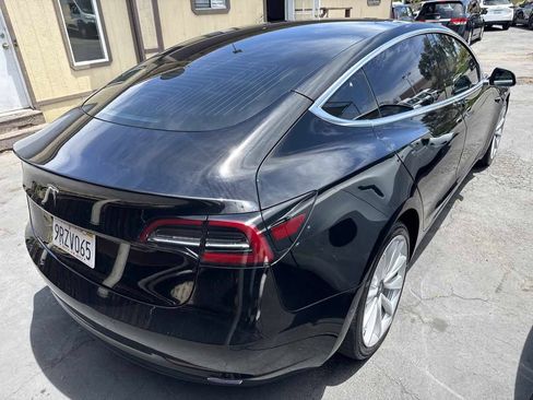 Used 2018 Tesla Model 3 Mid Range RWD image 6