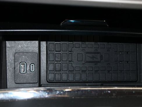 Certified 2024 Ford Expedition Max XLT image 49