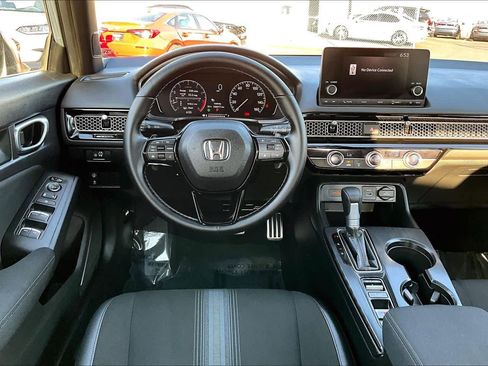 Used 2024 Honda Civic Sport image 6