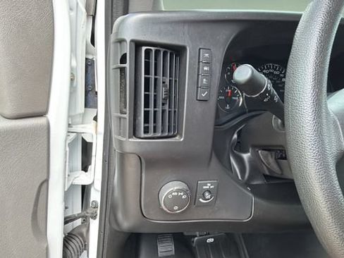 Used 2025 GMC Savana 2500 w/ Driver Convenience Package RWD image 23