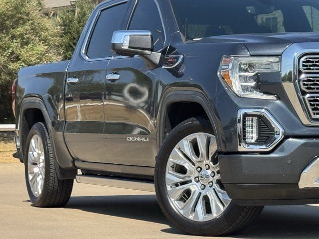 Used 2021 GMC Sierra 1500 Denali w/ Denali Ultimate Package AWD/4WD image 3