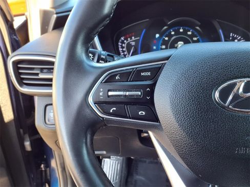Used 2019 Hyundai Santa Fe SEL image 17