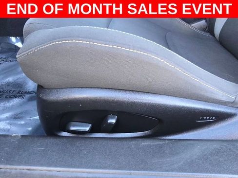 Used 2020 Chevrolet Camaro LT image 21