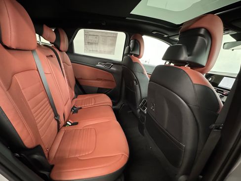 New 2026 Kia Sportage SX image 25