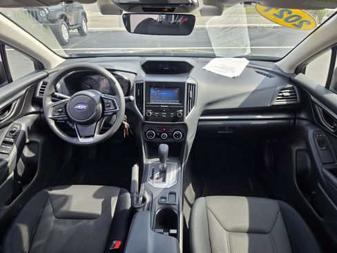 Used 2021 Subaru Crosstrek 2.0i AWD/4WD image 11