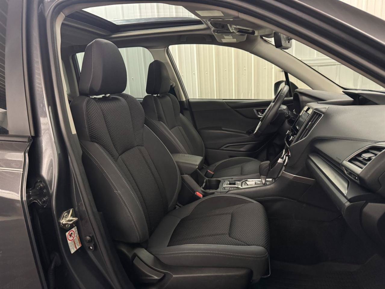 Used 2020 Subaru Forester Premium AWD/4WD image 28