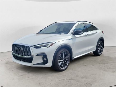 New 2025 INFINITI QX55 Essential image 1