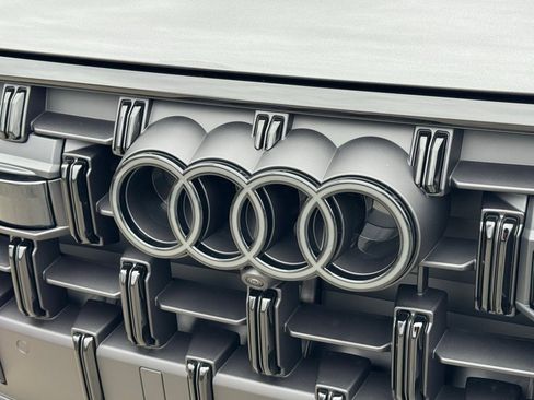 New 2026 Audi Q7 3.0T Premium Plus image 7