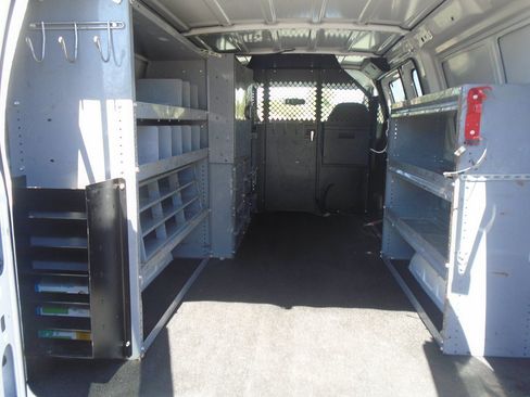 Used 2007 Ford E-250 and Econoline 250 RWD image 24