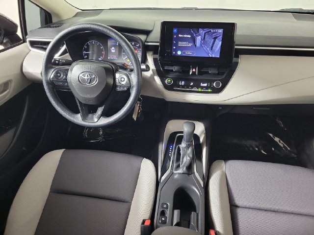 Used 2025 Toyota Corolla LE FWD image 15
