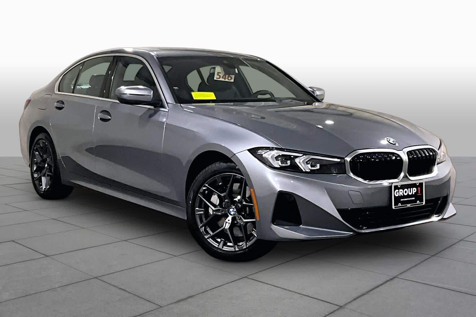 Used 2026 BMW 330i xDrive Sedan w/ Premium Package AWD/4WD image 2